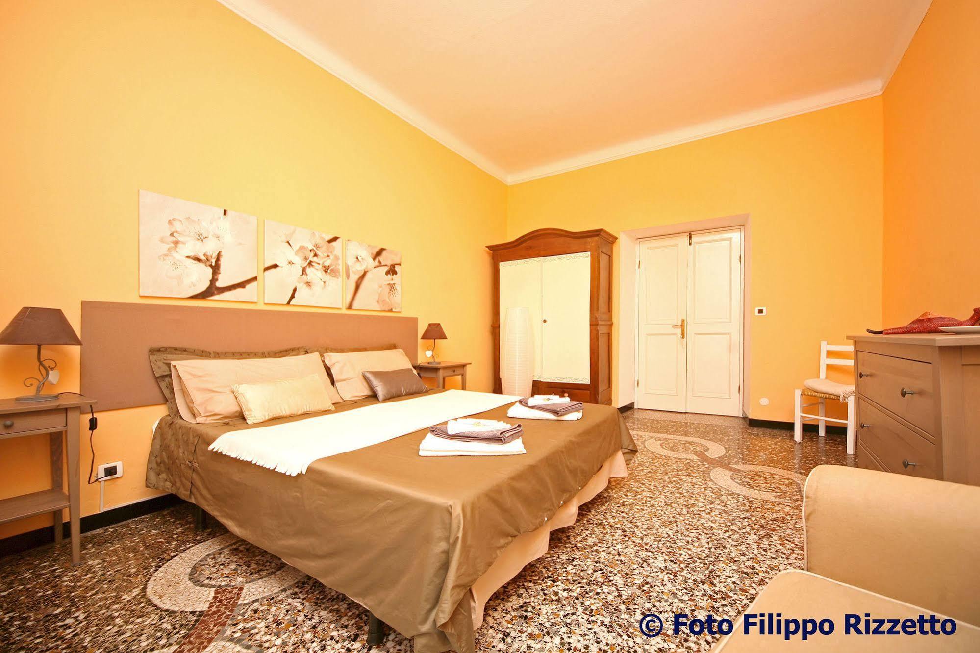Bed & Breakfast B&B Il Risveglio Luminoso Genoa